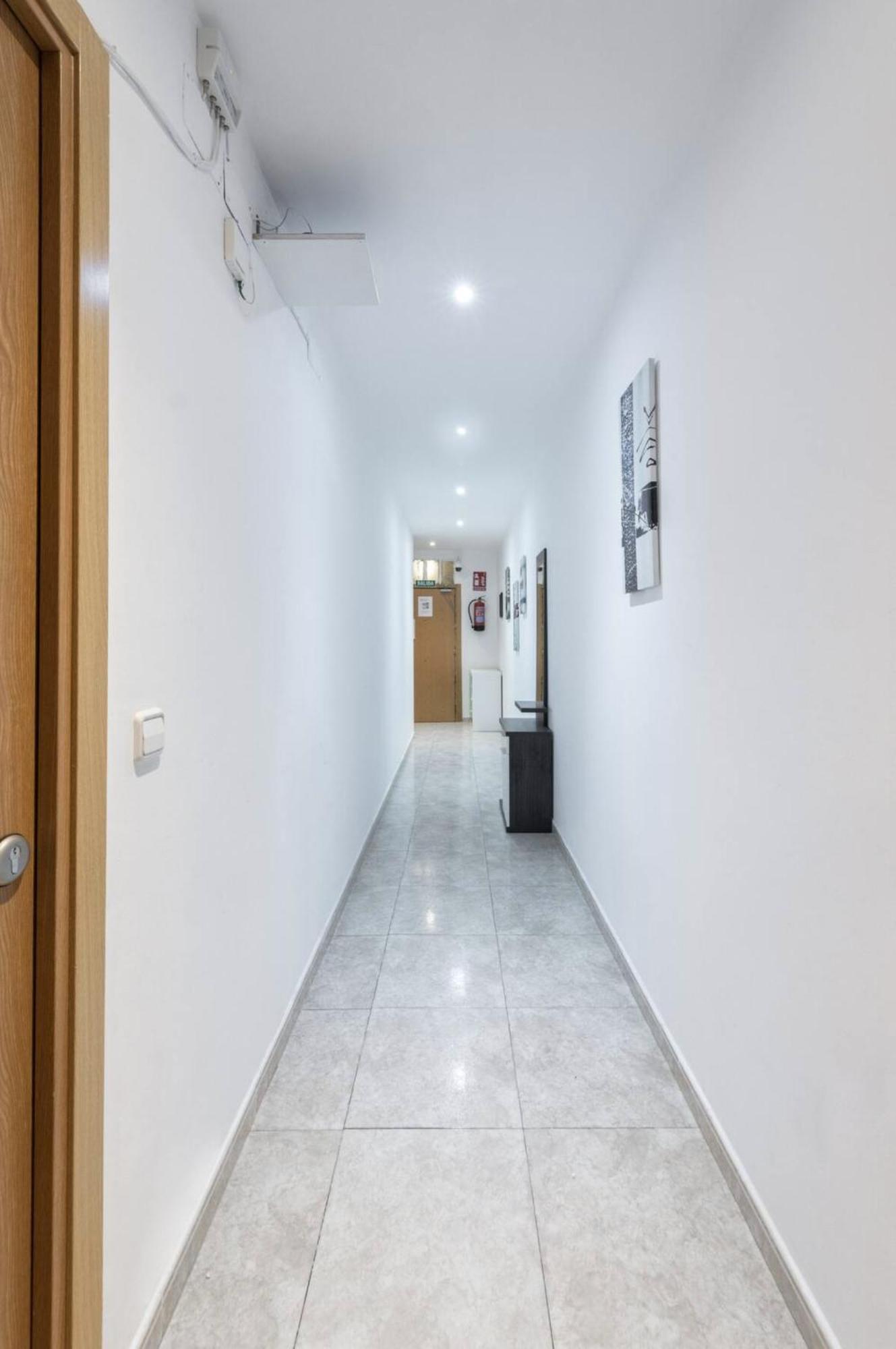 Apartamentos Day Madrid Ildefonso Centro Gran Via Sol Malasana Buitenkant foto
