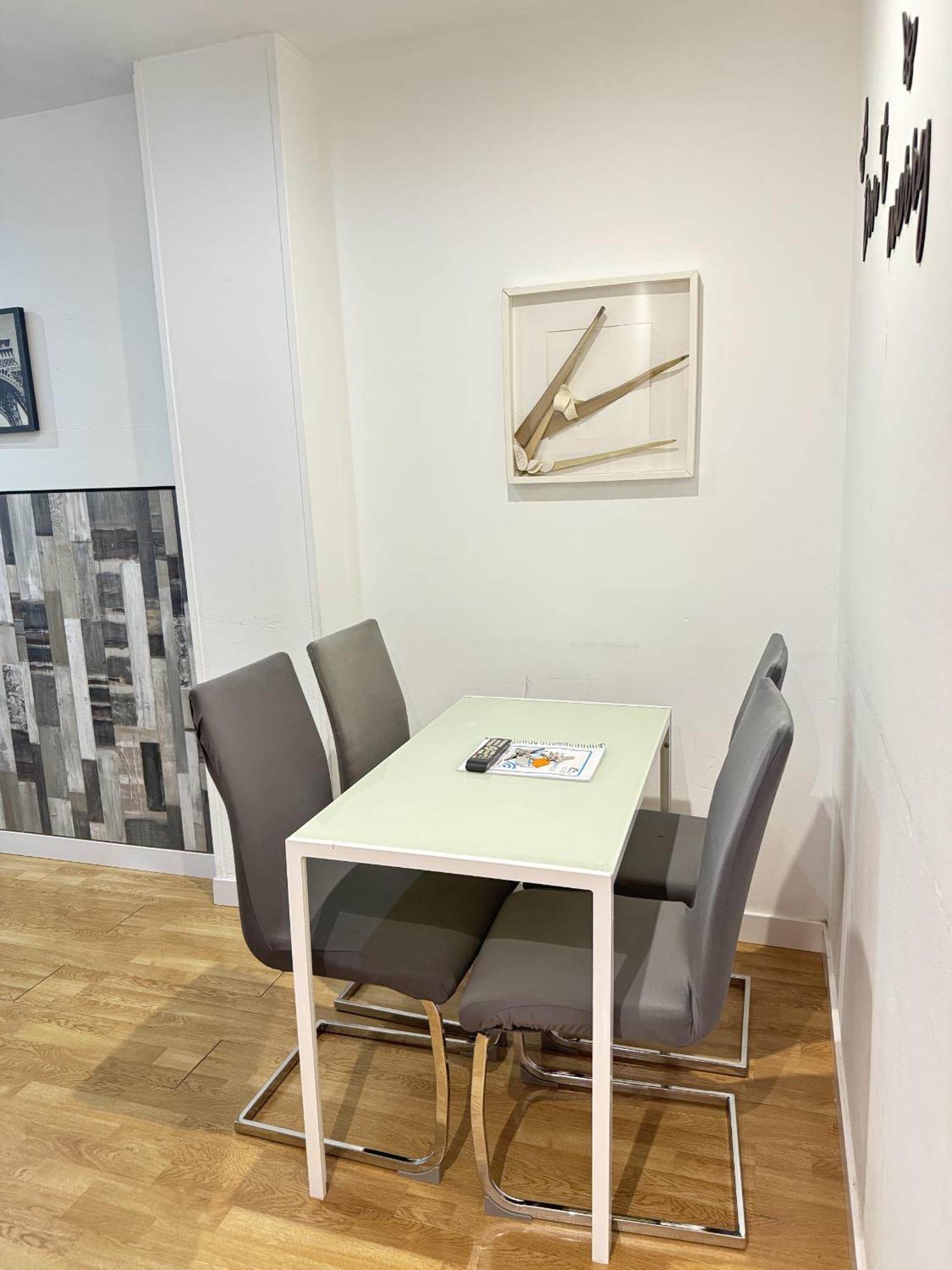Apartamentos Day Madrid Ildefonso Centro Gran Via Sol Malasana Buitenkant foto